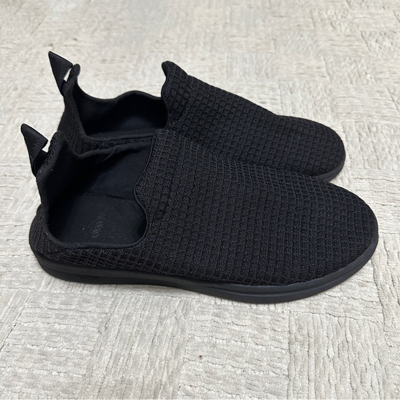 LUSSO CLOUD Nomad Waffle Black Men’s 12 Slip On Loafer Sneaker Shoes - Picture 1 of 4